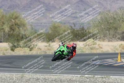 media/Oct-30-2025-Racers Edge (Thu) [[dabbdaf680]]/3-B Group/Session 5 (Turn 6)/